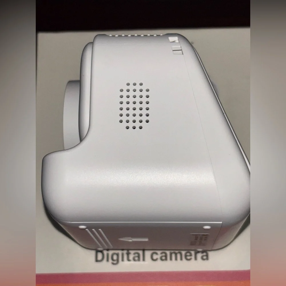 Vivitar White Instant Print Digital Camera